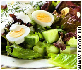 zelenyj-salat-s-lukom-i-ogurcom.jpg